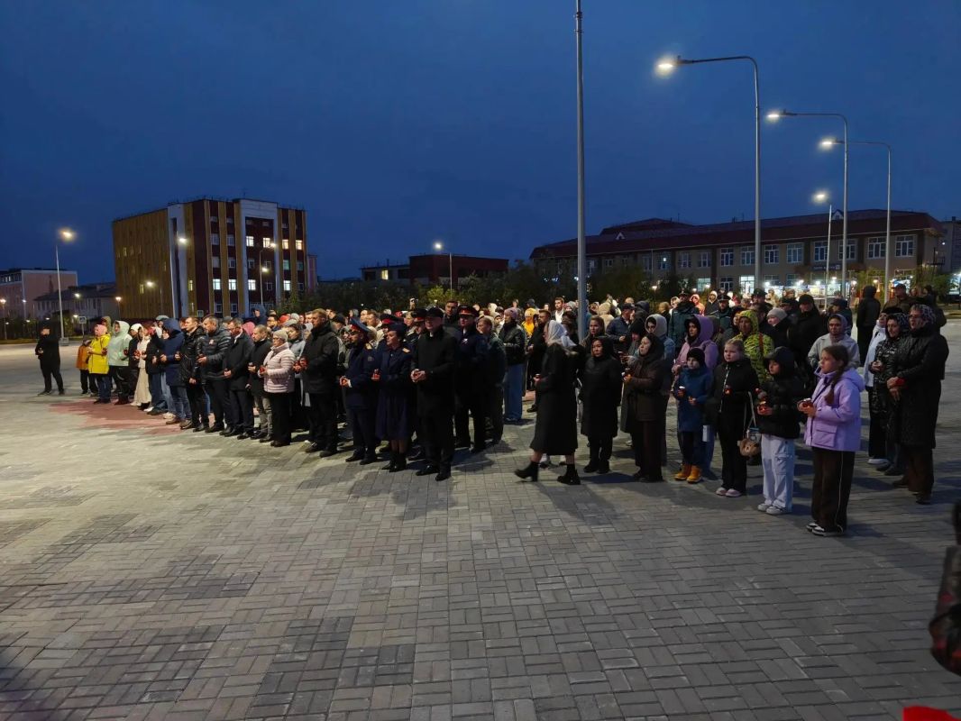 В Анадыре почтили память жертв трагедии в Беслане в рамках акции «Ангелы Беслана» В Анадыре почтили память жертв трагедии в Беслане в рамках акции «Ангелы Беслана»