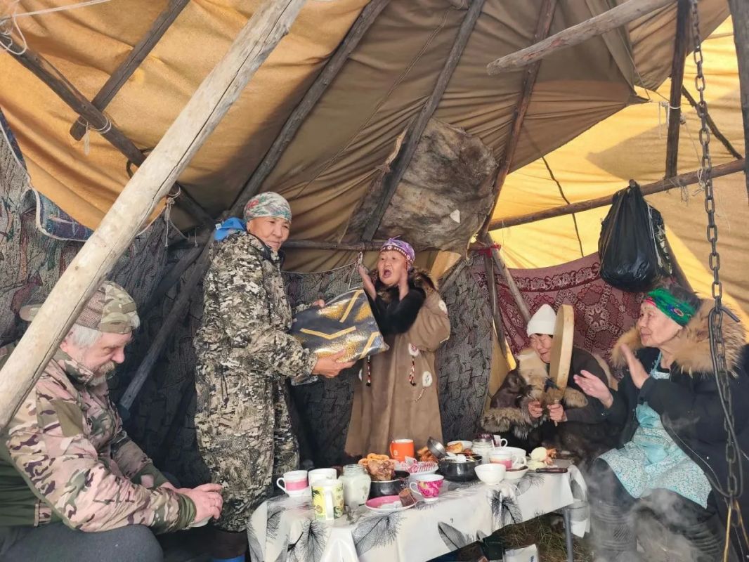 Хранители традиций: в селе Кепервеем прошло «Чаепитие в яранге»