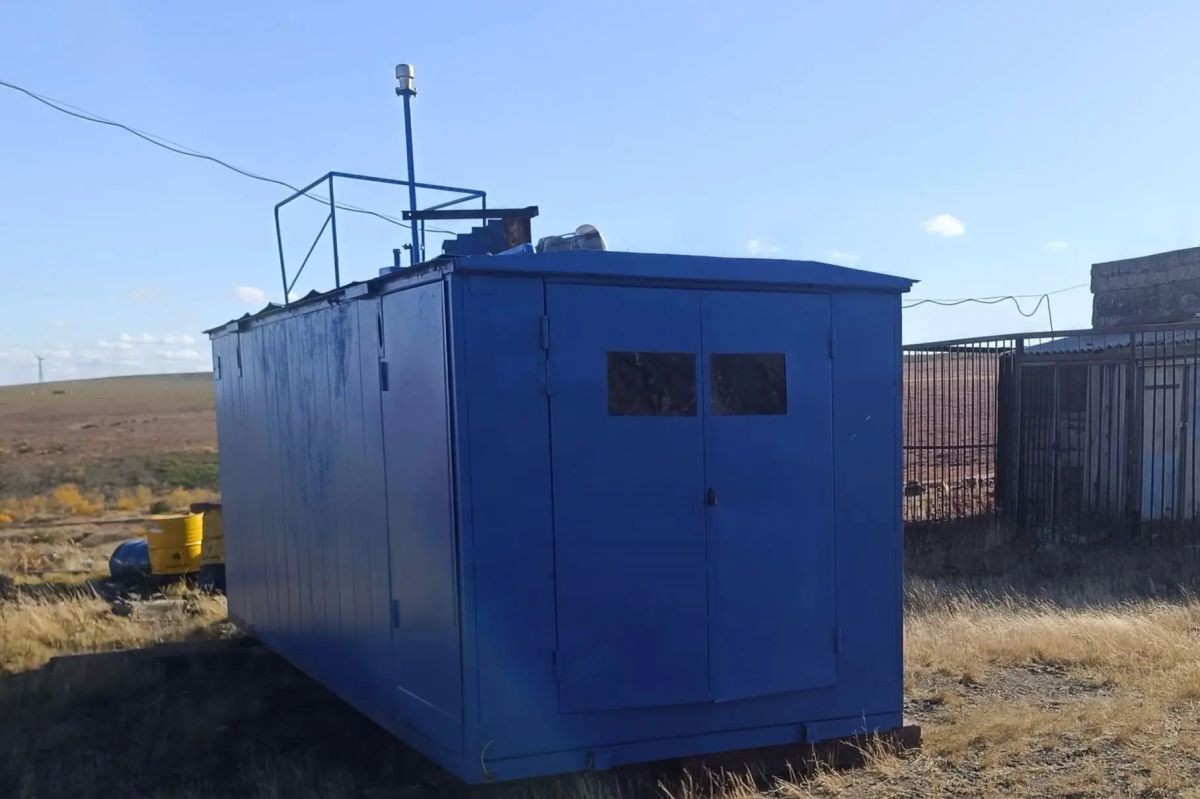 В село Усть-Белая доставили новую контейнерную АЗС, сообщает ИА "Чукотка" В село Усть-Белая доставили новую контейнерную АЗС, сообщает ИА "Чукотка"
