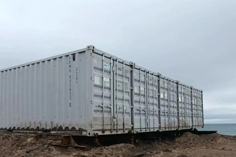В Уэлене установили опреснительную станцию, сообщает ИА "Чукотка" В Уэлене установили опреснительную станцию, сообщает ИА "Чукотка"