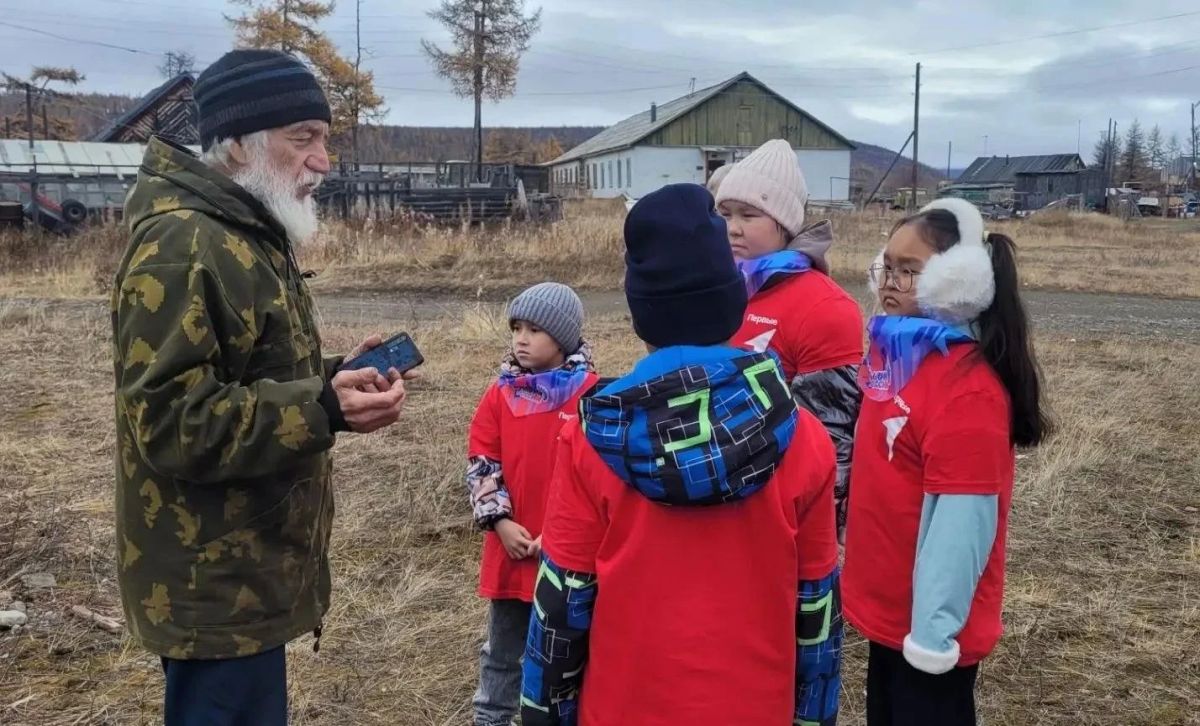 Ребята из начальной школы - детского сада села Илирней присоединились ко всероссийской акции «Сохраним лес» Ребята из начальной школы - детского сада села Илирней присоединились ко всероссийской акции «Сохраним лес»