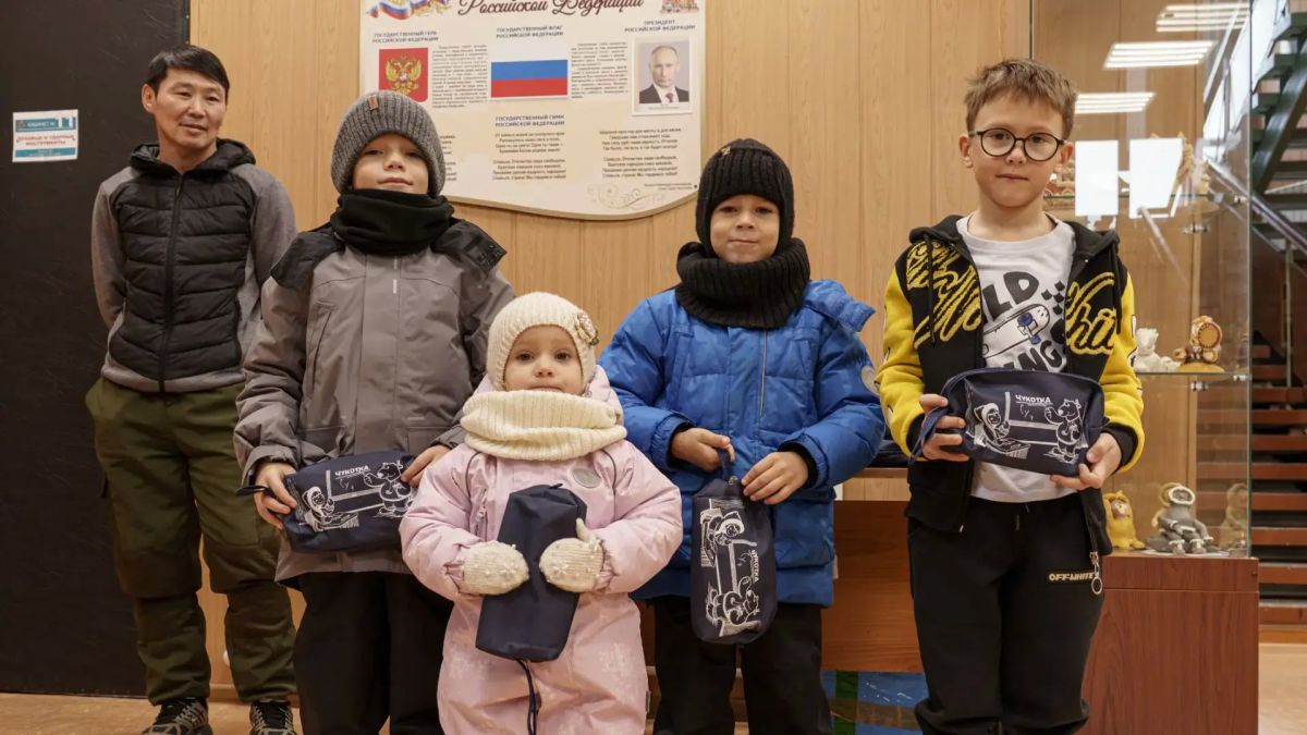Голосуем всей семьей!. Продолжается голосование на избирательных участках муниципального округа Певек Голосуем всей семьей!. Продолжается голосование на избирательных участках муниципального округа Певек