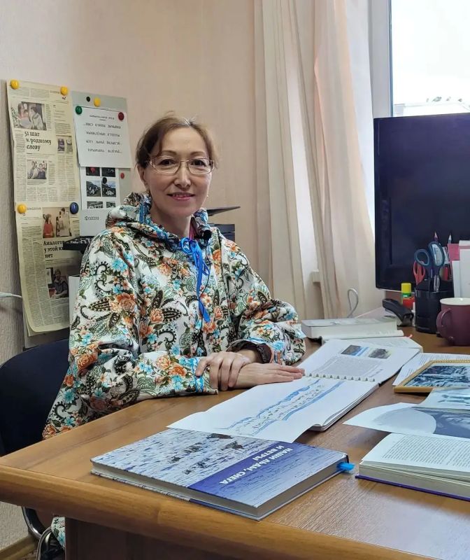 Сегодня свой юбилей отмечает Виктория Викторовна Кавры — Почётный гражданин Чукотки, ведущий специалист в области родных языков и человек, который многие годы посвящает себя сохранению чукотского языка и культуры