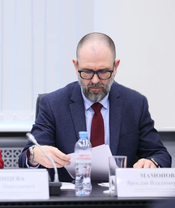 Владислав Кузнецов: Запас бензина на Чукотку завезён в полном объёме Владислав Кузнецов: Запас бензина на Чукотку завезён в полном объёме