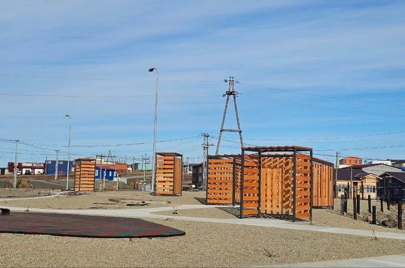 Благоустройство зоны отдыха на горе Верблюжья в Анадыре завершат до конца года, сообщает ИА "Чукотка"
