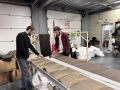 В Анадыре волонтёры объединились для изготовления маскировочных сетей