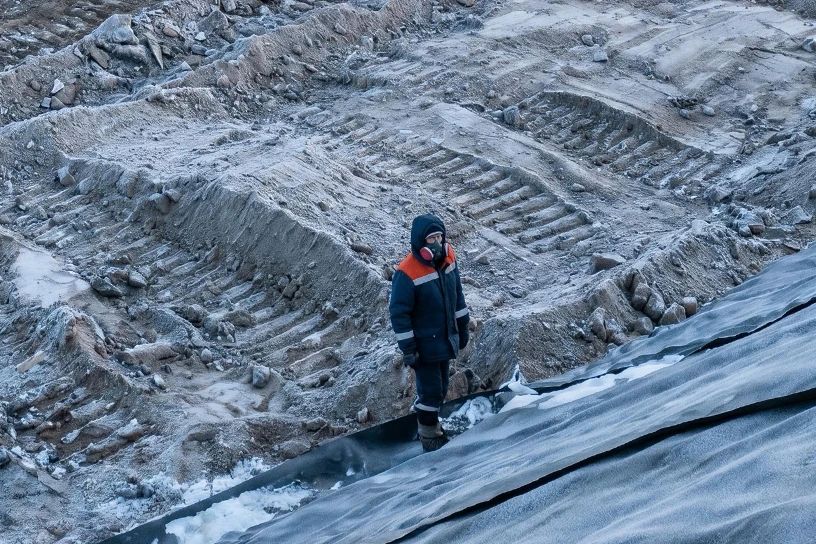 Работы по рекультивации городской свалки завершают в столице округа, сообщает ИА "Чукотка" Работы по рекультивации городской свалки завершают в столице округа, сообщает ИА "Чукотка"