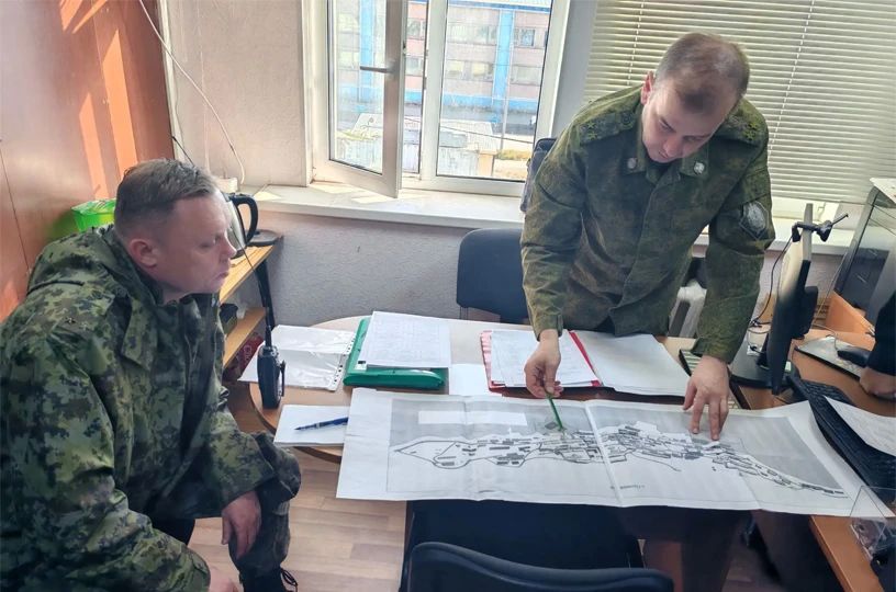Подрыв танкера украинскими спецслужбами предотвратили в округе в ходе учений, сообщает ИА "Чукотка" Подрыв танкера украинскими спецслужбами предотвратили в округе в ходе учений, сообщает ИА "Чукотка"