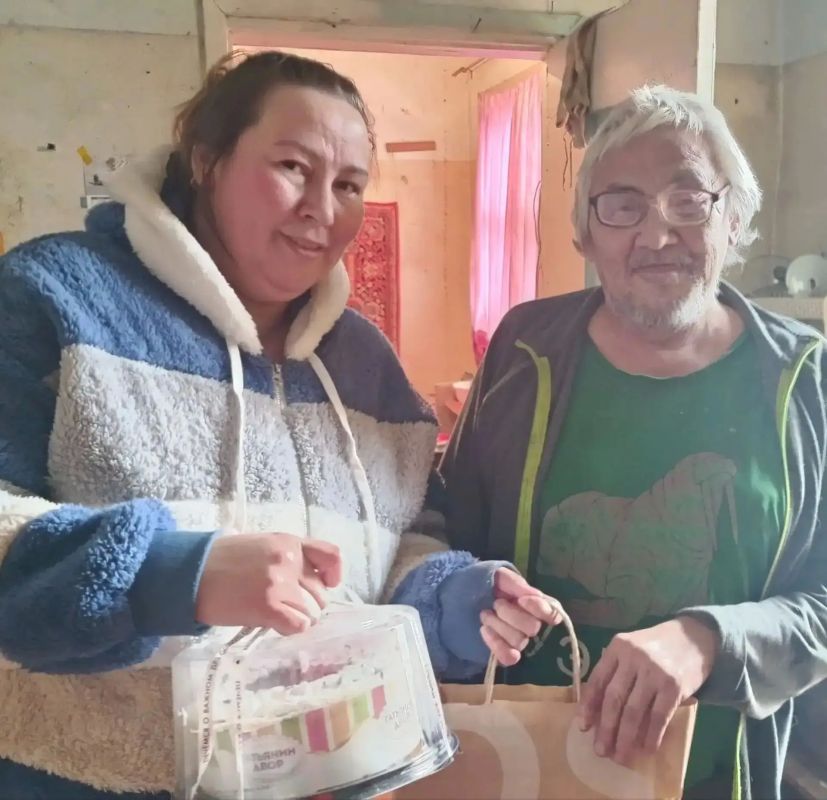 Забота и внимание — лучший подарок: как на Чукотке отметили День пожилого человека