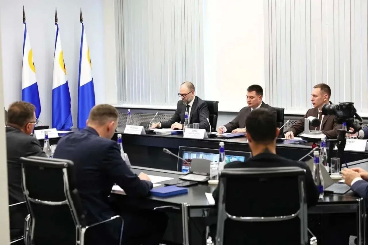 Владислав Кузнецов: Провёл совещание о ходе Северного завоза в 2026 году Владислав Кузнецов: Провёл совещание о ходе Северного завоза в 2026 году