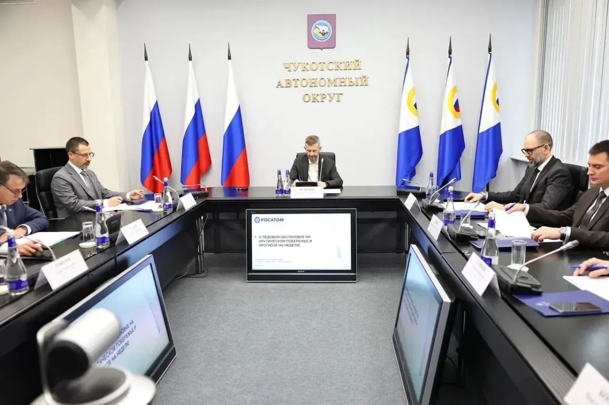 Владислав Кузнецов: Провёл совещание о ходе Северного завоза в 2026 году