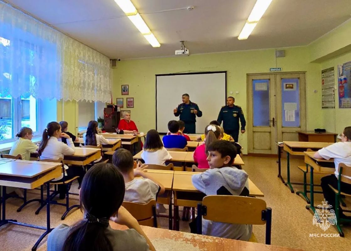 Открытые уроки гражданской обороны проходят на Чукотке Открытые уроки гражданской обороны проходят на Чукотке