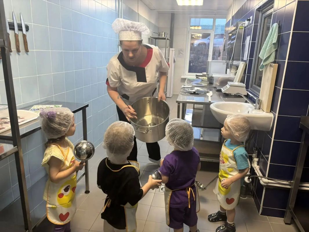 Маленькие исследователи на большой кухне! Маленькие исследователи на большой кухне!